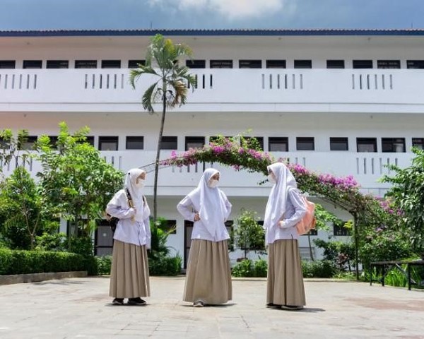 F8e251e9b748217b.jpg